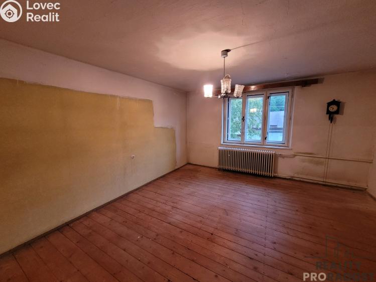 Prodej vícegeneračního domu Chvalčov č. 7