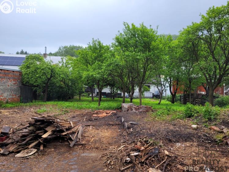 Prodej vícegeneračního domu Chvalčov č. 15