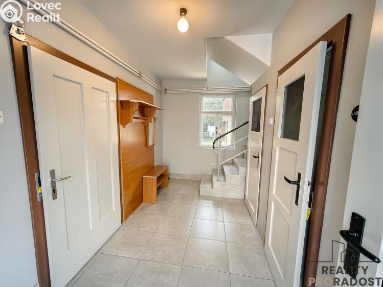 Продажа многогенного дом Chvalčov č. 5