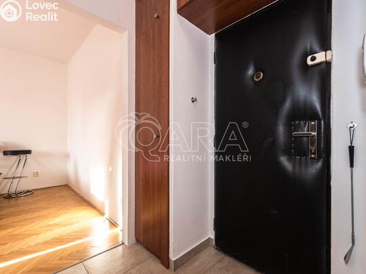 Pronájem bytu 1+1 Praha, U kombinátu 1930/20 č. 15