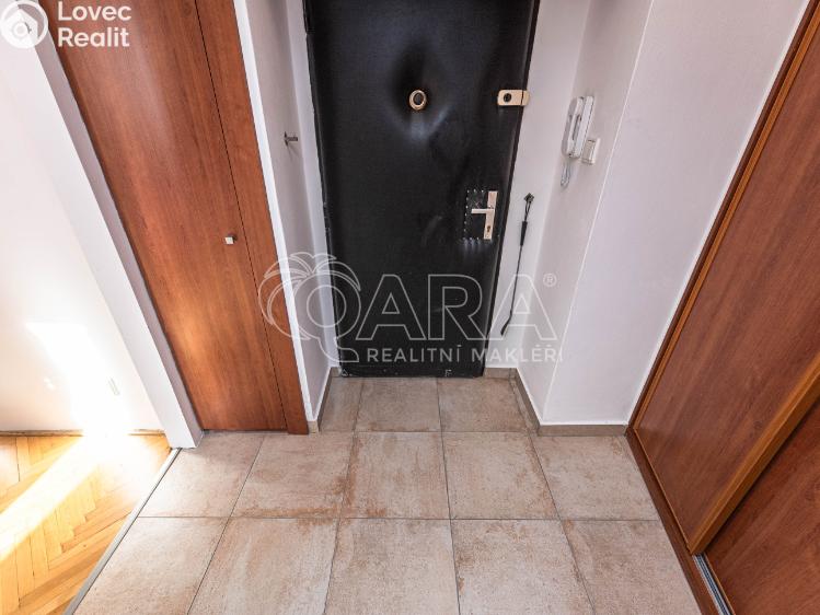 Pronájem bytu 1+1 Praha, U kombinátu 1930/20 č. 16