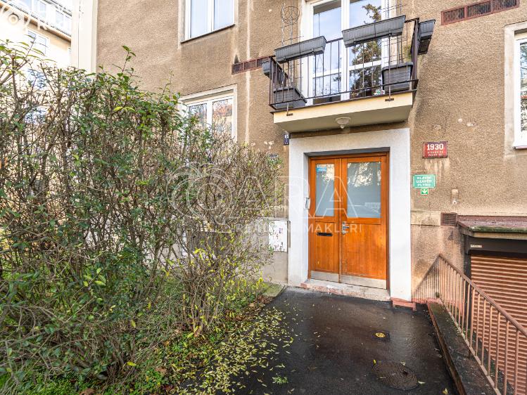 Pronájem bytu 1+1 Praha, U kombinátu 1930/20 č. 20