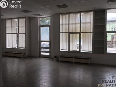 Rent commercial space Holešov, nám. Dr. E. Beneše č. 1
