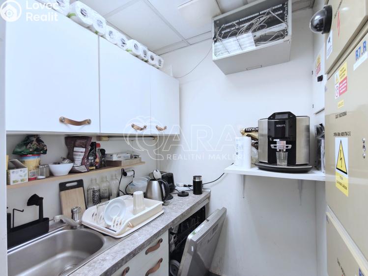 Оренда офісного приміщення Praha, Hvězdova 1073/33 č. 15