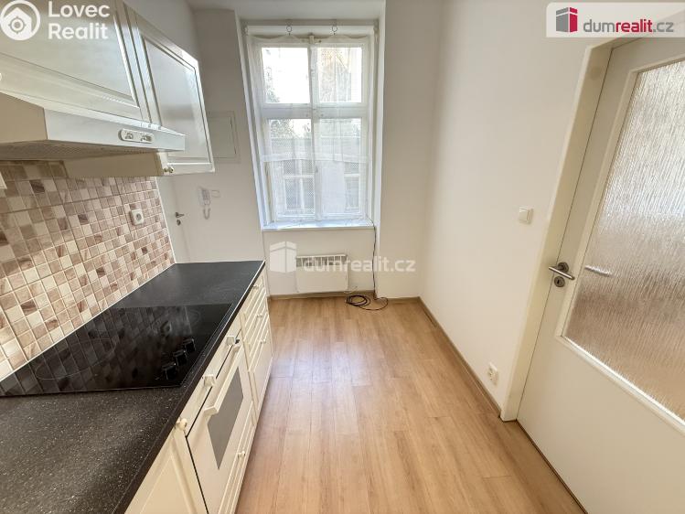 Pronájem bytu 2+KK Praha 5, Drtinova č. 4