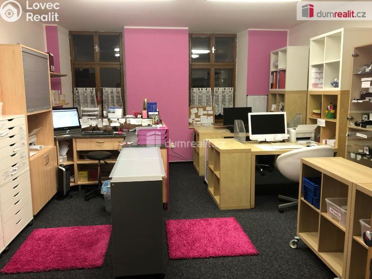 Rent office space Vítkov, náměstí Jana Zajíce č. 5