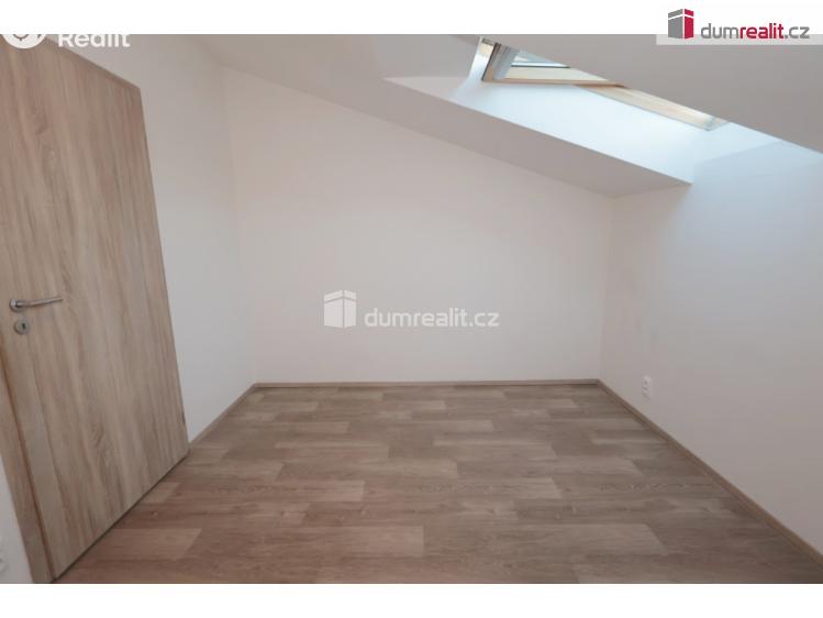 Аренда квартиры 3+KK Neratovice, P. Bezruče č. 19