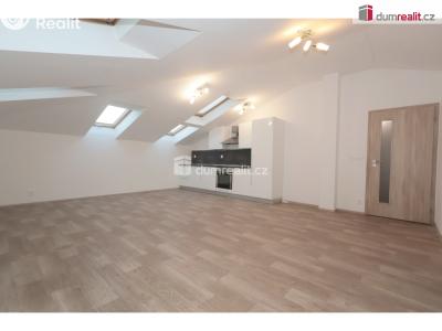 Pronájem bytu 3+KK Neratovice, P. Bezruče č. 4