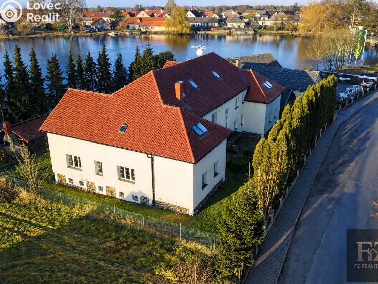 Продажа многоквартирного дома Želeč č. 3