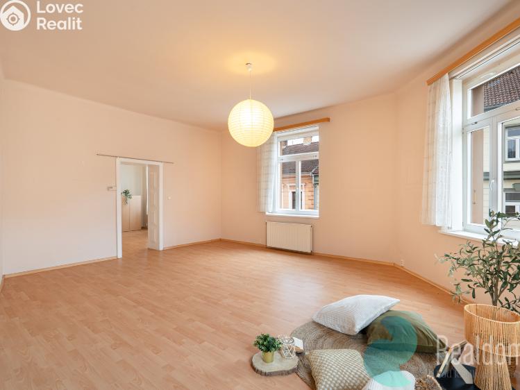 Prodej bytu 4+1 České Budějovice, Jírovcova č. 5