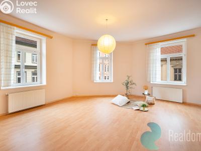 Prodej bytu 4+1 České Budějovice, Jírovcova č. 2