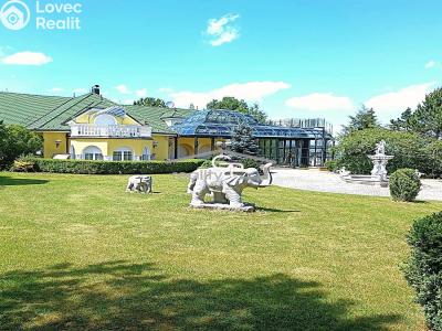 Sale villa Včelná, tř. 5. května č. 2