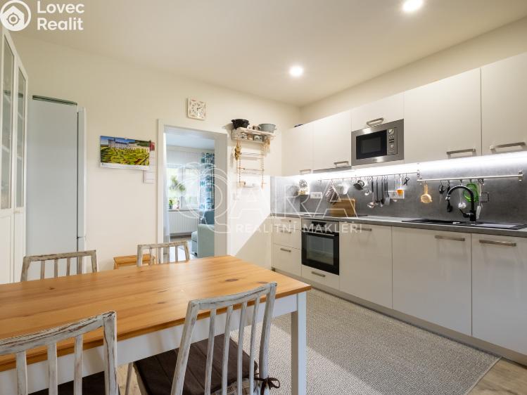 Prodej bytu 2+1 Cerhenice č. 3