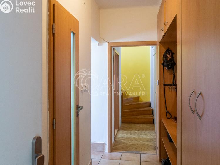 Prodej bytu 3+1 Brandýs nad Labem-Stará Boleslav, Komenského nám. 1414/2 č. 4