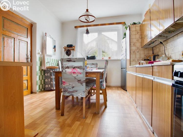 Sale family house Bílina, Síbova 189/7 č. 4