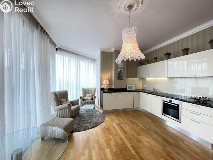 Pronájem bytu 2+KK Praha, Pitterova 2855/11 č. 10