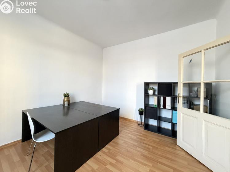 Rent office space Pardubice, třída Míru 71 č. 5