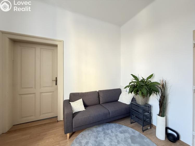 Rent office space Pardubice, třída Míru 71 č. 8