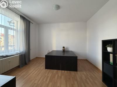 Rent office space Pardubice, třída Míru 71 č. 3