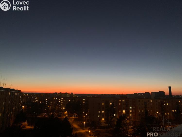 Pronájem bytu 3+1 Praha, Zárubova č. 9