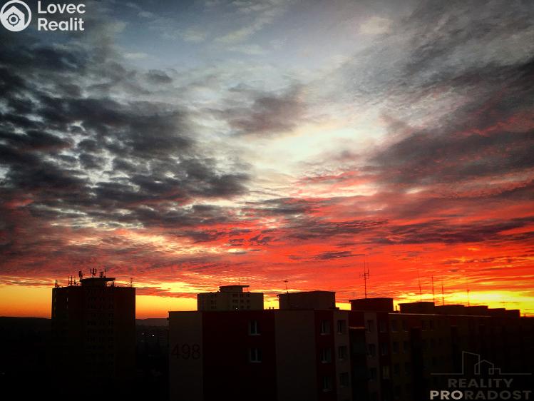 Pronájem bytu 3+1 Praha, Zárubova č. 10