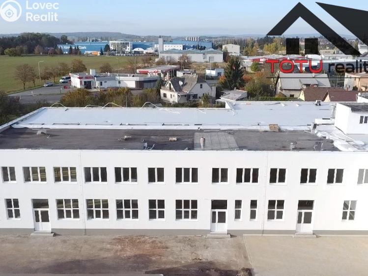 Rent commercial space Jaroměř, Jezbinská č. 4