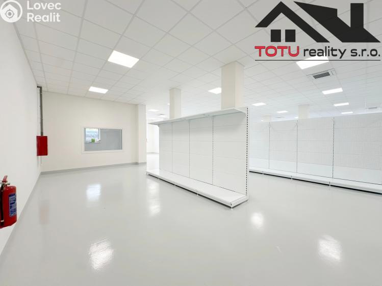 Rent commercial space Jaroměř, Jezbinská č. 7