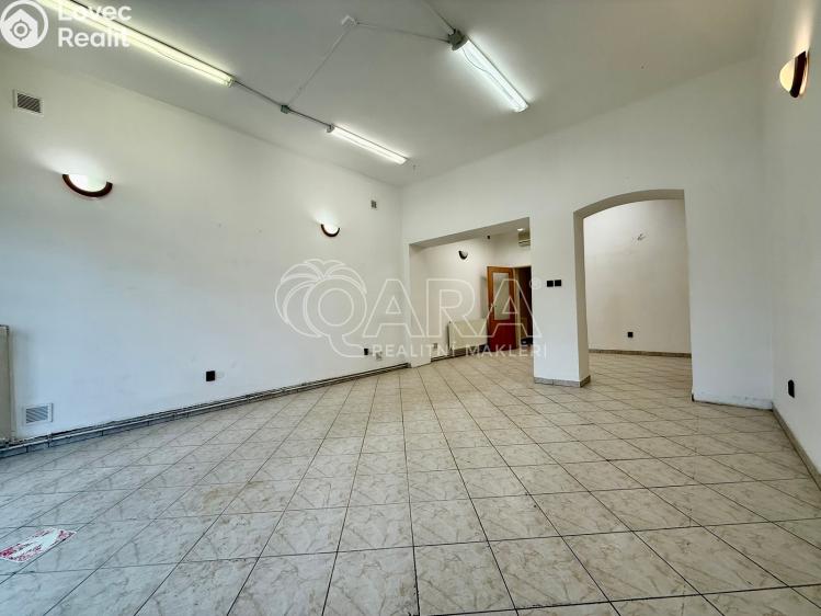 Rent commercial space Nový Jičín, Dolní brána č. 9