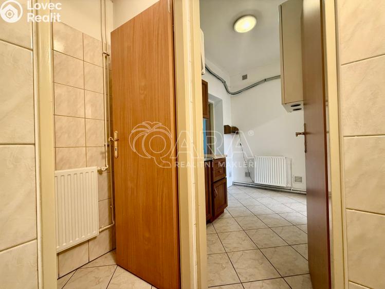 Rent commercial space Nový Jičín, Dolní brána č. 16