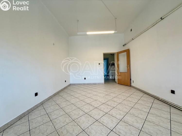 Rent commercial space Nový Jičín, Dolní brána č. 18