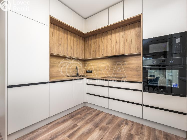 Pronájem bytu 3+KK Praha, Werichova 1145/33 č. 4