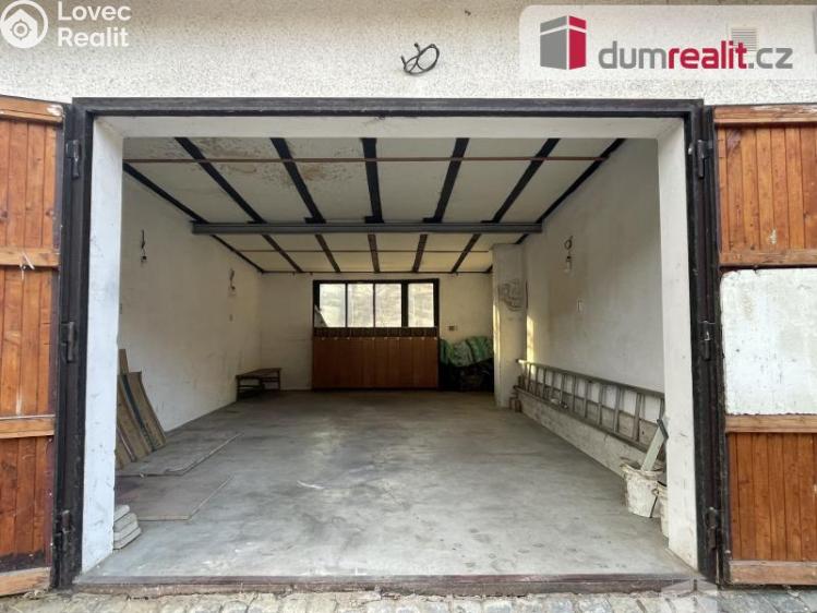 Pronájem garáže Luhačovice, V Drahách č. 10