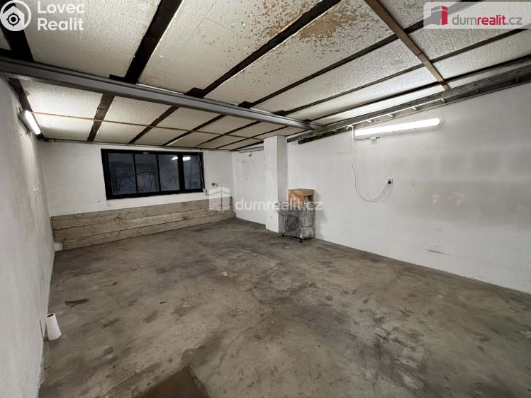 Pronájem garáže Luhačovice, V Drahách č. 30