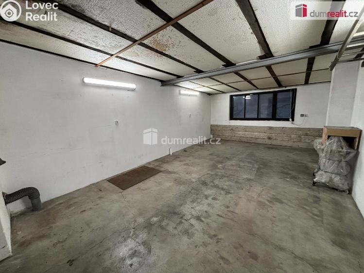 Pronájem garáže Luhačovice, V Drahách č. 13