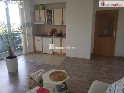 Pronájem bytu 2+KK Praha 18, Chotěšovská č. 1