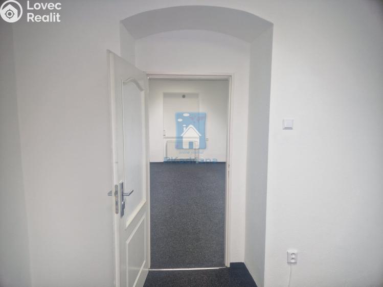 Rent commercial space Plzeň, Koterovská č. 8