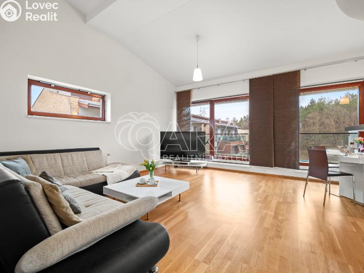 Продажа квартиры 4+KK Beroun, Na Golfu 930 č. 1