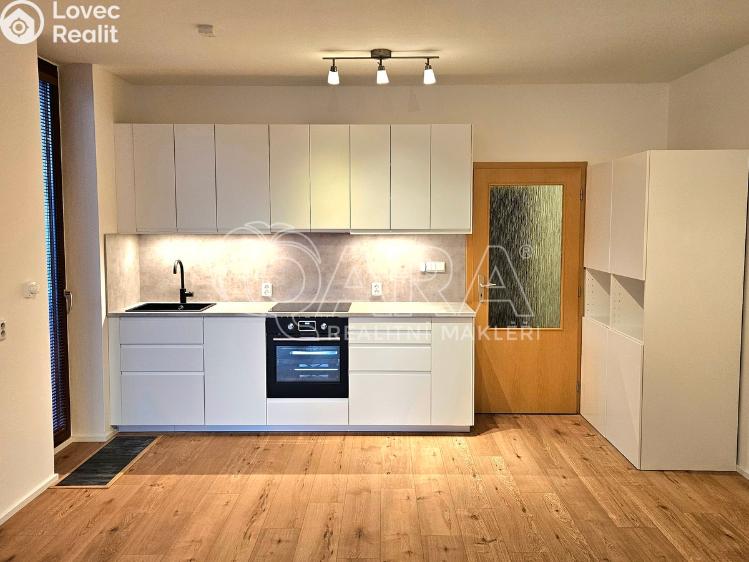 Pronájem bytu 3+KK Beroun, U Židovského hřbitova 1713 č. 3