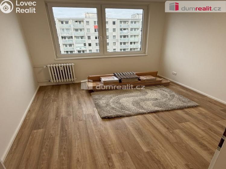 Pronájem bytu 3+KK Praha 12, Angelovova č. 5