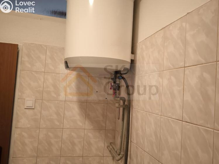 Pronájem bytu 1+KK Kynšperk nad Ohří, Maxima Gorkého 5/19 č. 7