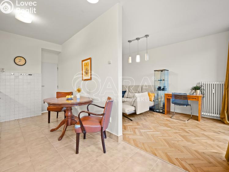 Sale apartment 4+KK Praha, Křivá 2623/5 č. 7