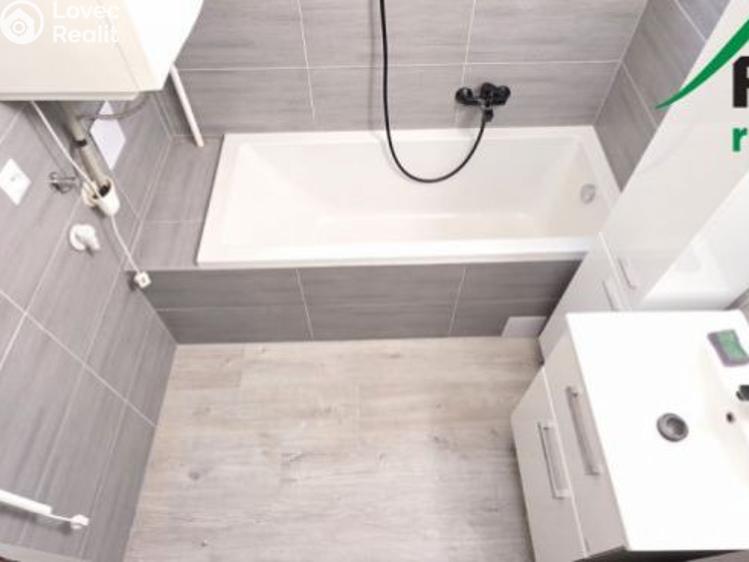 Pronájem bytu 3+1 Tachov, Máchova č. 5