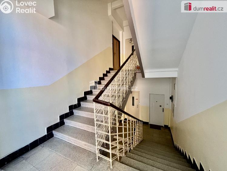 Prodej bytu 2+1 Karlovy Vary, Sokolovská č. 12