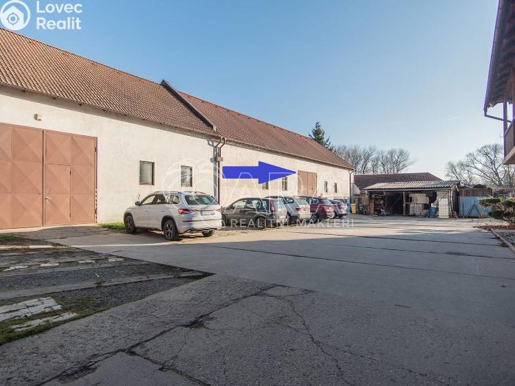 Pronájem skladového prostoru Hostivice, nám. 1. máje č. 2