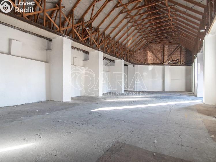 Pronájem skladového prostoru Hostivice, nám. 1. máje č. 3