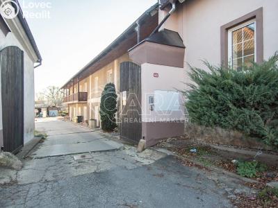 Pronájem skladového prostoru Hostivice, nám. 1. máje č. 5