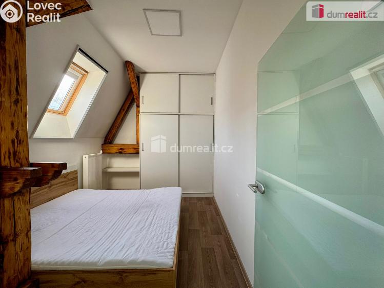 Rent apartment 3+KK Chomutov, Nerudova č. 7