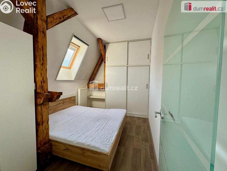 Rent apartment 3+KK Chomutov, Nerudova č. 9