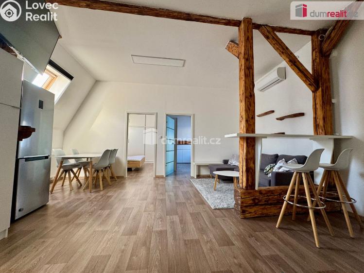 Rent apartment 3+KK Chomutov, Nerudova č. 12