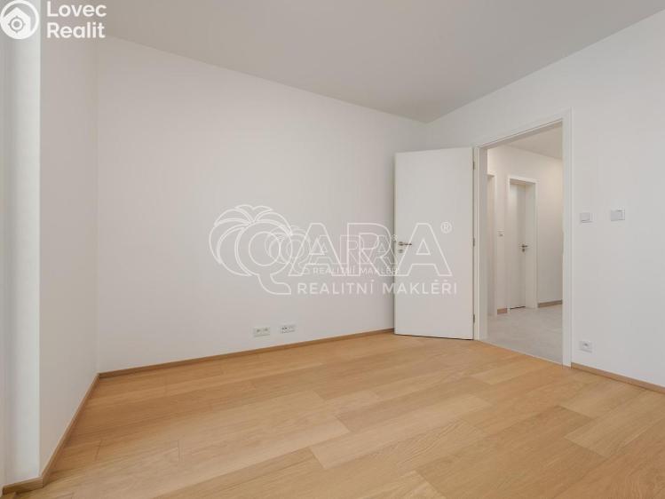 Pronájem bytu 3+KK Praha, Olgy Havlové č. 12